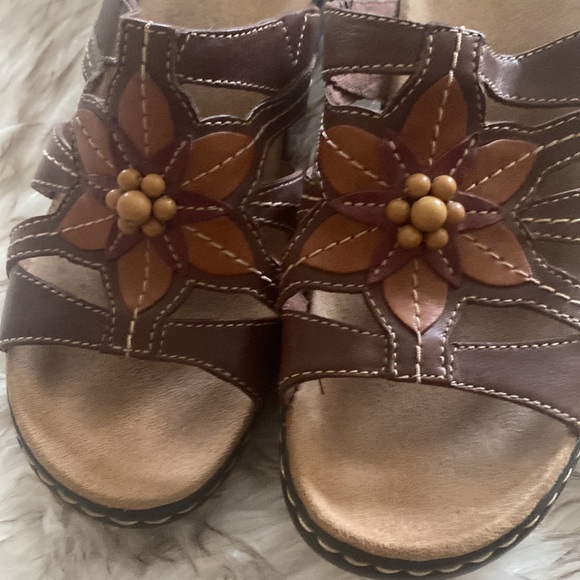 Women's Clark Sandals  Size 10 M - Picture 6 of 7